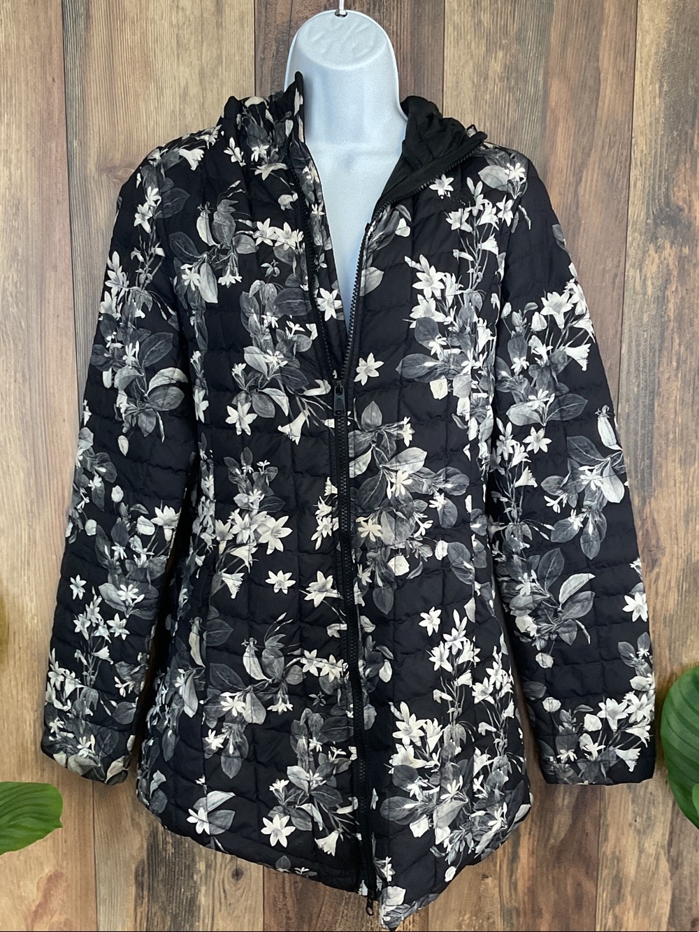 The North Face Thermoball Hooded Floral Puffer Jacket Coat S 420B